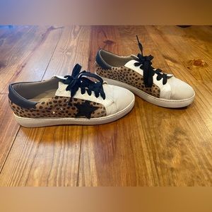 Boutique Sneakers Size 8.5